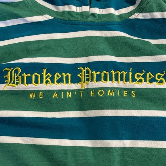Zumiez | Broken Promises | “We Ain’t Homies”| Green/Blue |Crop Hoodie| Size M - Picture 8 of 16